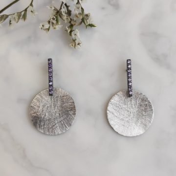 pendientes eclipse barrita morada