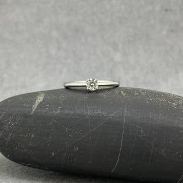 Anillo de compromiso 0.24