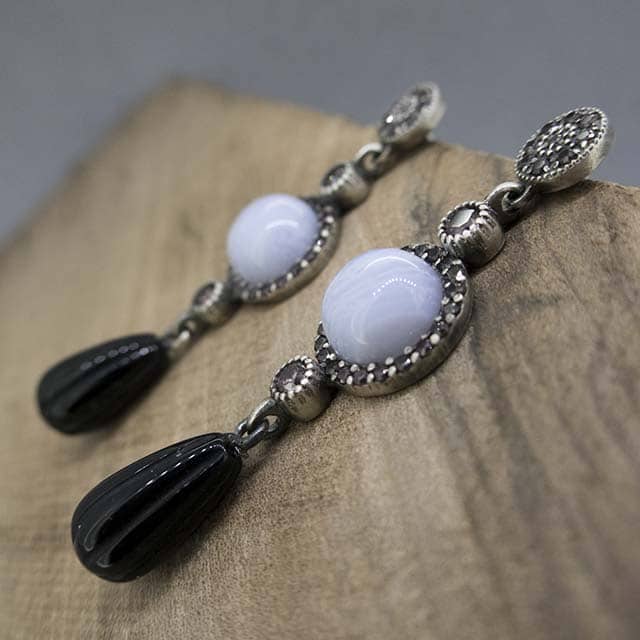 pendientes calcedonia y onix en plata